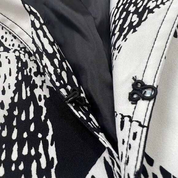 Chicos Women Size 1 White & Black Polkadot Patchwork Jacket Coat Blazer NWOT - Picture 7 of 11